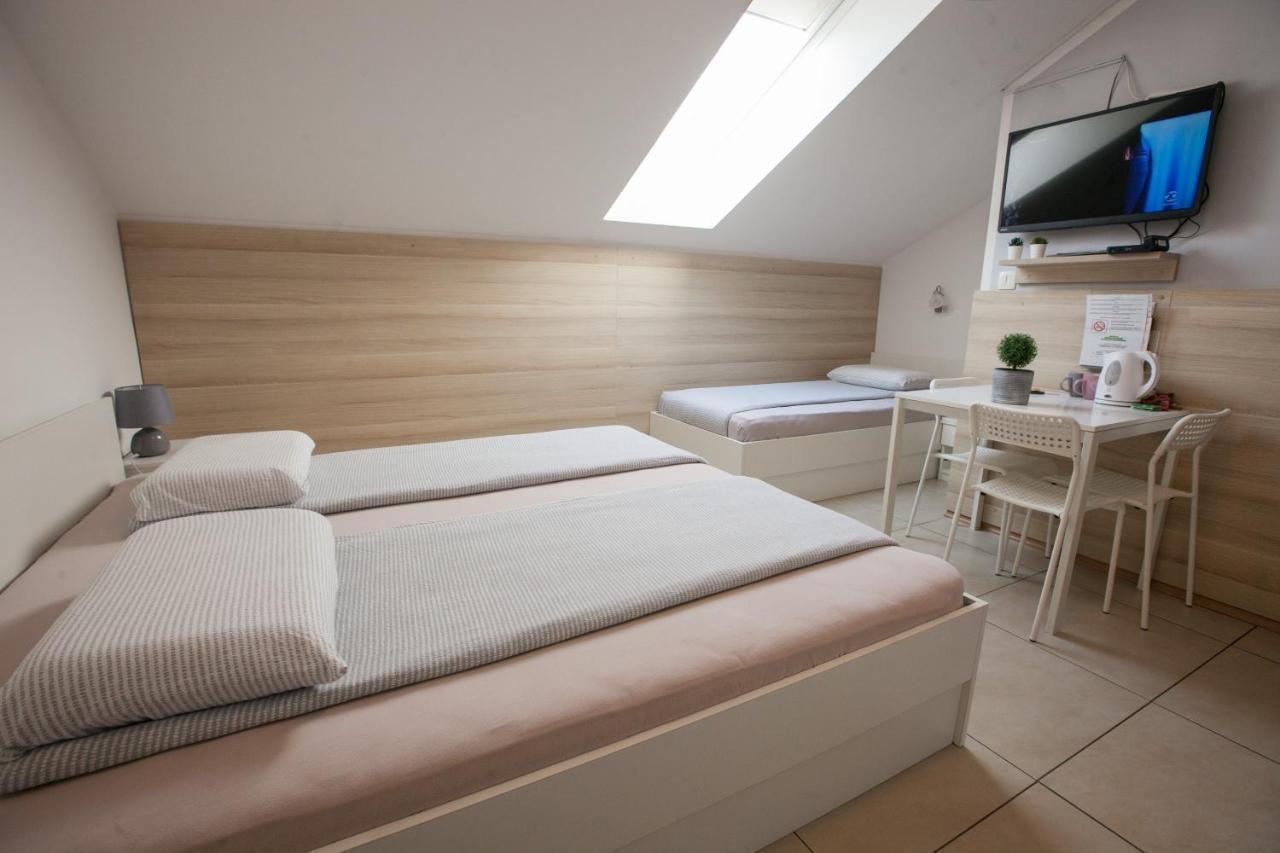 Rooms Klik Postojna Extérieur photo