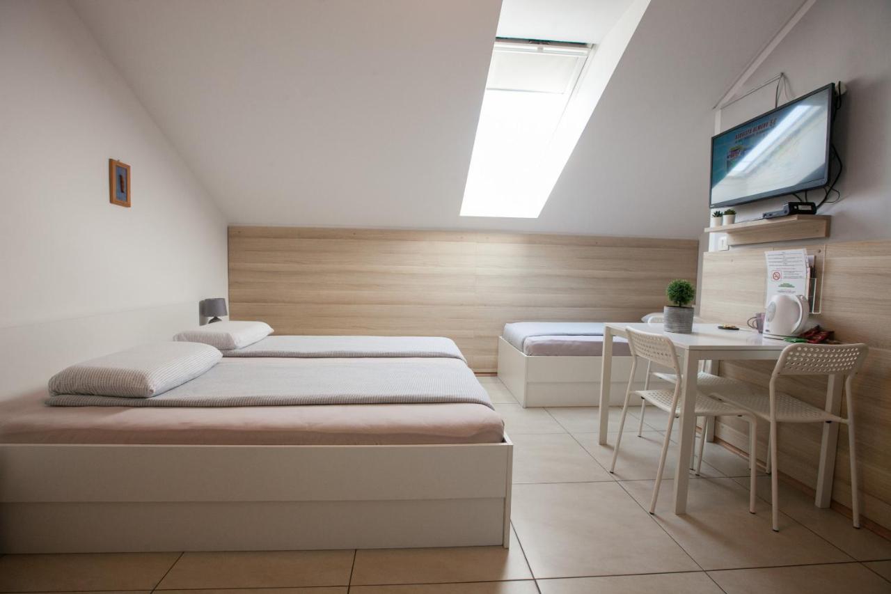 Rooms Klik Postojna Extérieur photo