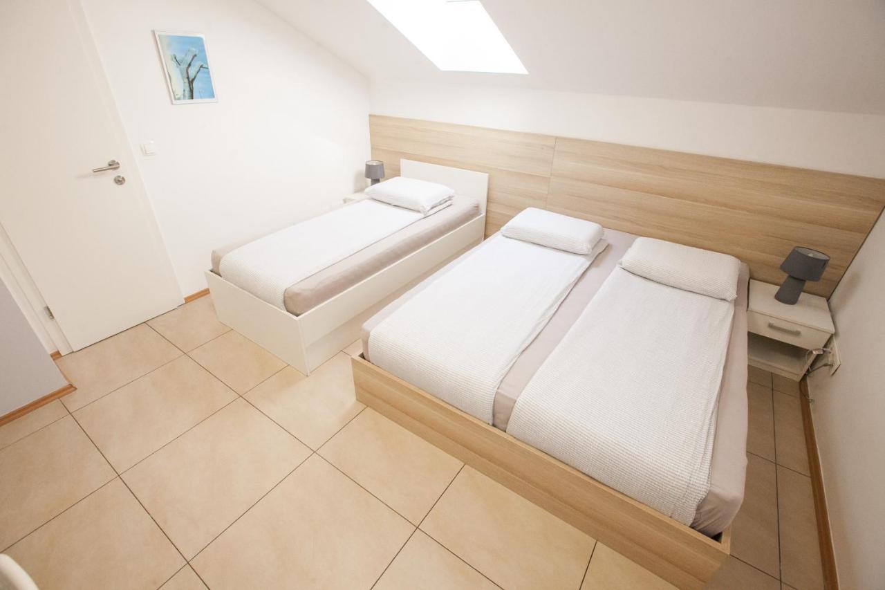 Rooms Klik Postojna Extérieur photo